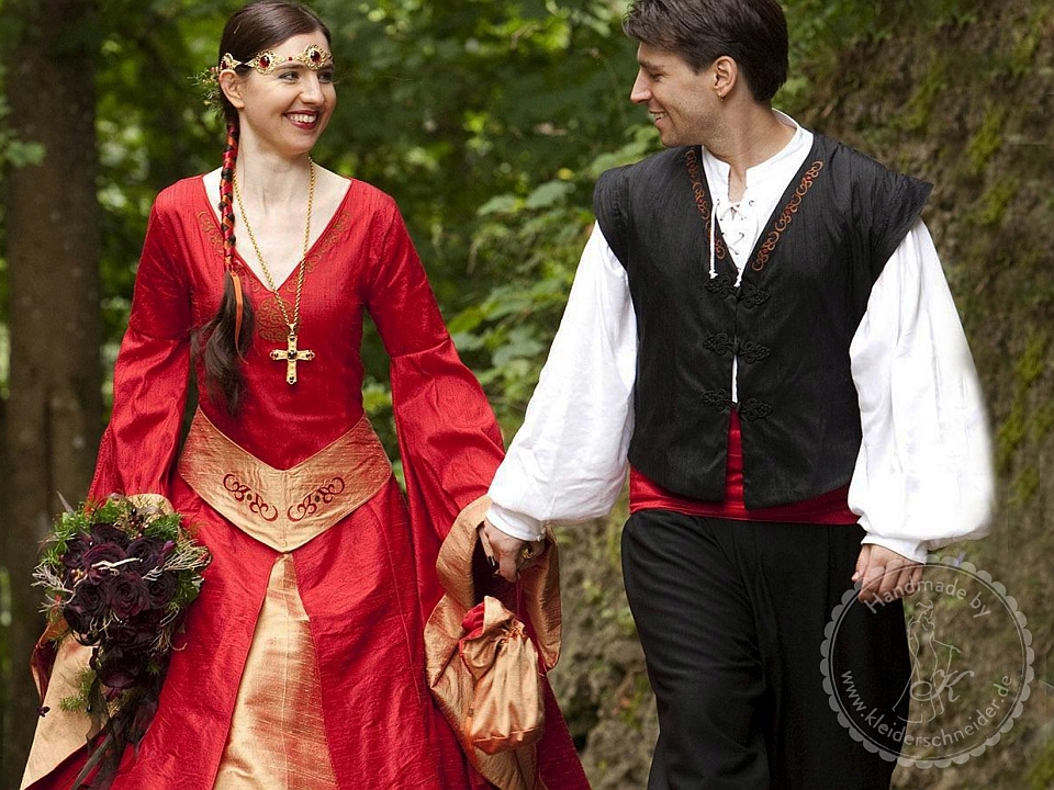 Bastelarbeiten Kleidung / Zubehör